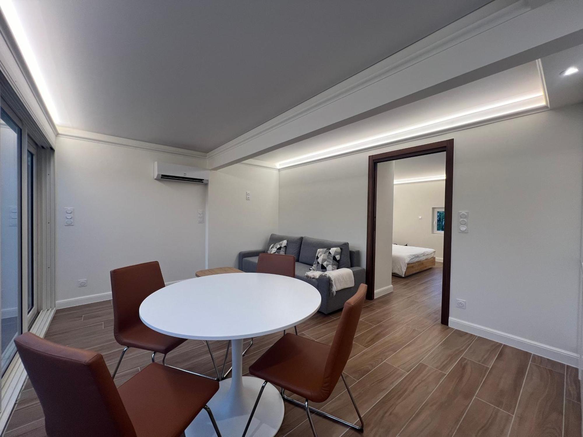 Villa 31 - Modern Suite 阿格德 外观 照片